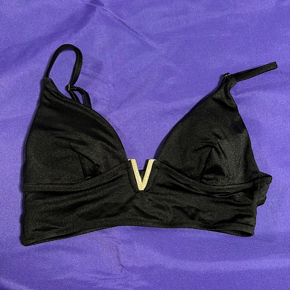 Victoria’s Secret Bathing Suit Top